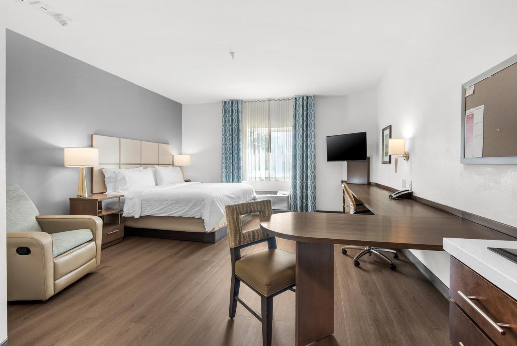 Candlewood Suites - Pensacola - University Area By Ihg Ferry Pass Exterior foto