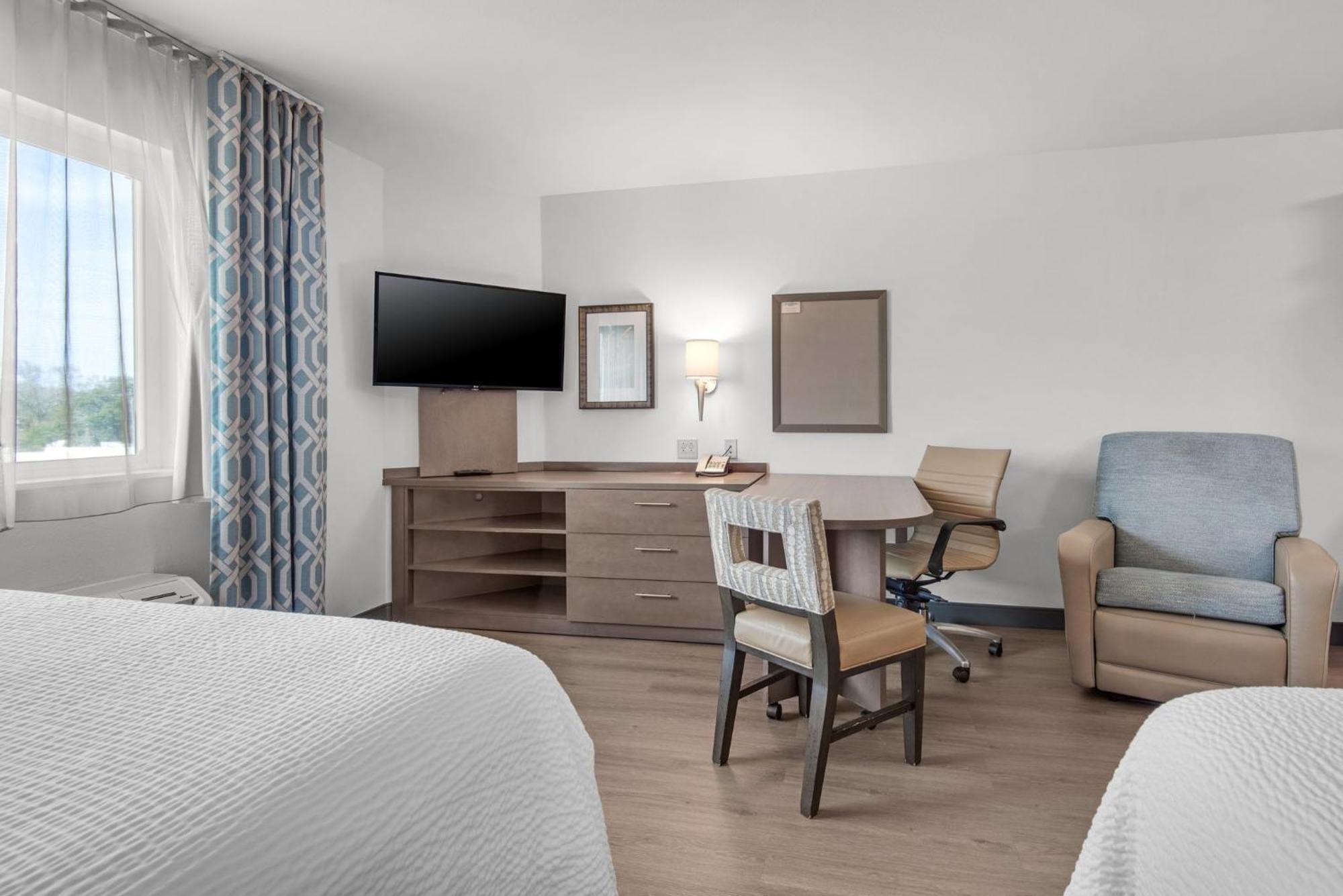 Candlewood Suites - Pensacola - University Area By Ihg Ferry Pass Exterior foto